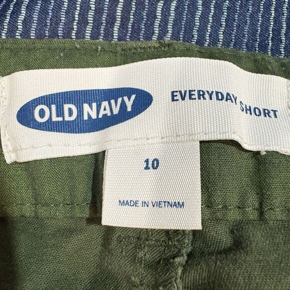 Old Navy Shorts Womens 10 Green Mid-Rise Chino Flat Front Everday Zips Pockets - Picture 5 of 10